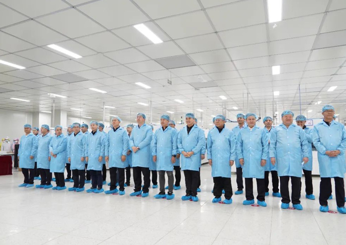 K8凯发光伏（酒泉基地）4.8GW高效异质结电池首线成功投产